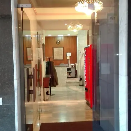 Castellano Centro 2*