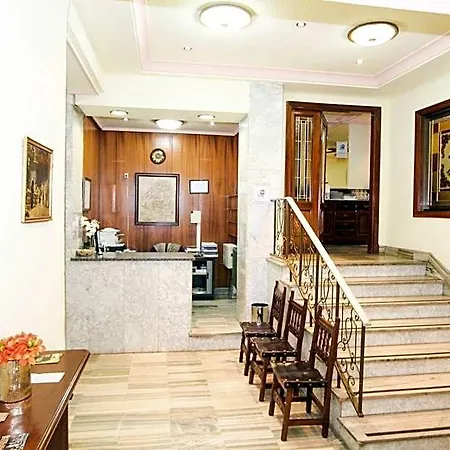 Castellano Centro Hotel 2*