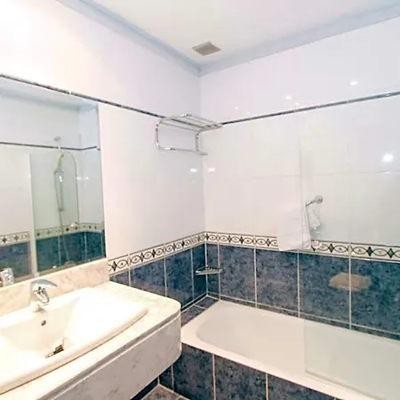 Hotel Castellano Centro 2*