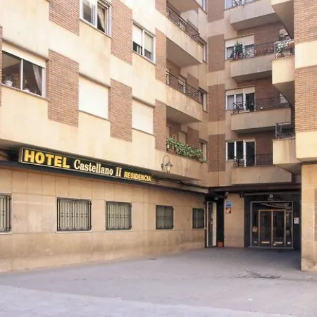 Otel Castellano Centro 2*