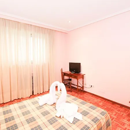 Castellano Centro 2*