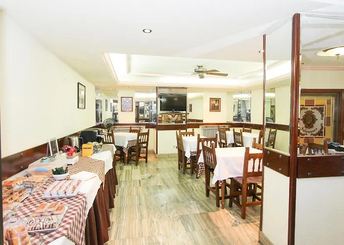 酒店 Castellano Centro